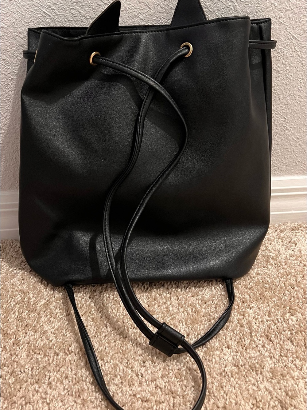 Deb & Dave Black Cat Drawstring Backpack | Kawaii Cat Ear Faux Leather Bag - Picture 4 of 6
